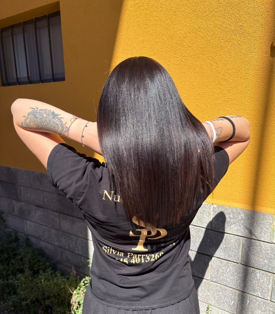 Capelli castani dopo nanoplastia organica senza formaldeide - salone Silvia Parrucchieri Brugherio